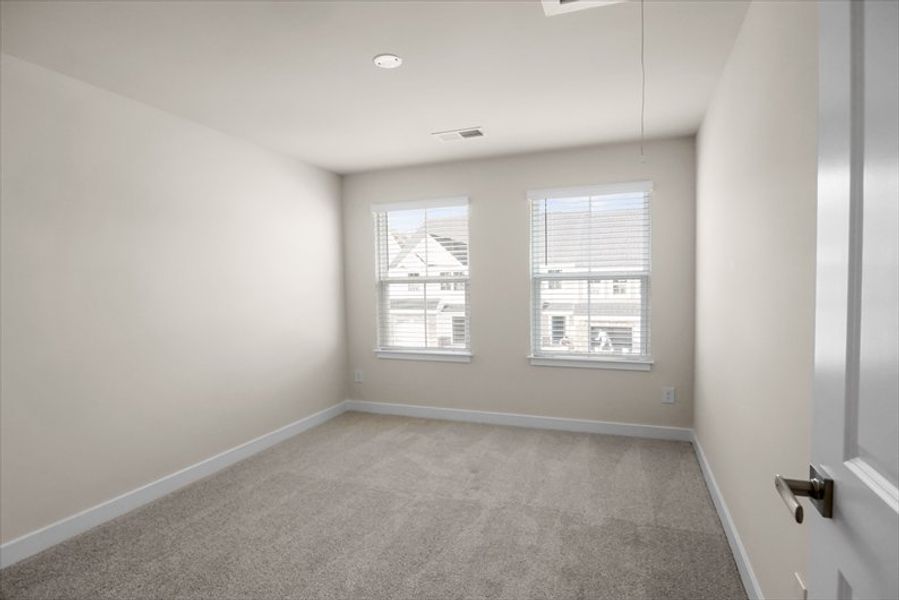 Spacious, unfurnished interior of a new home in Layton Hall, Mauldin (Image 20).