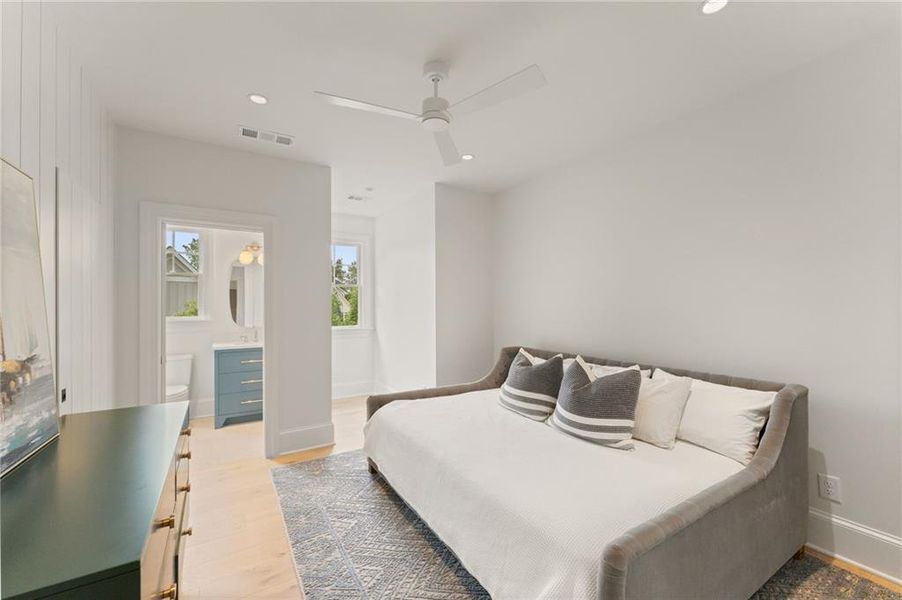 Furnished interior view inside a new home in , Dawsonville (Image 67).