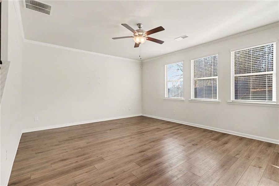 Spacious, unfurnished interior of a new home in , Atlanta (Image 20).