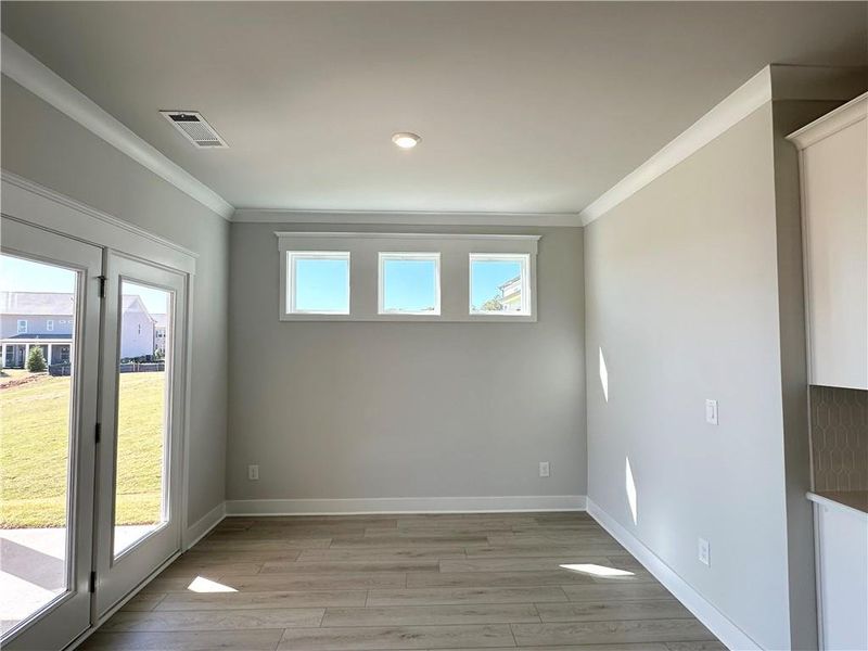 Spacious, unfurnished interior of a new home in Summerlin, Winder (Image 96).