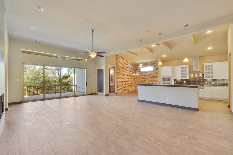 Representative unfurnished interior of a home built from the The Scottsdale 5500 by Whitestone Custom Homes in Johnson Ranch, Bulverde (Image 20). Representative unfurnished interior of a home built from the The Scottsdale 5500 by Whitestone Custom Homes in Johnson Ranch, Bulverde (Image 20).