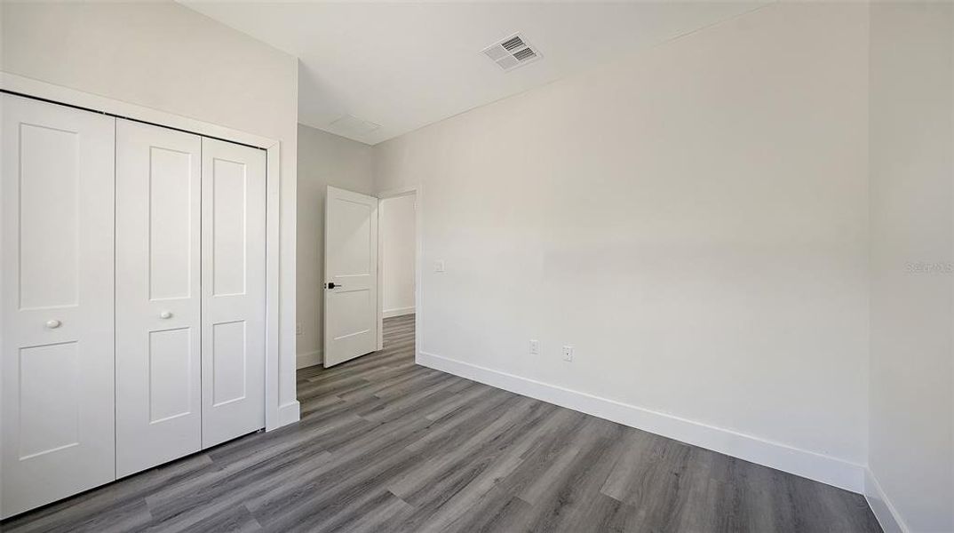 Spacious, unfurnished interior of a new home in , North Port (Image 27).