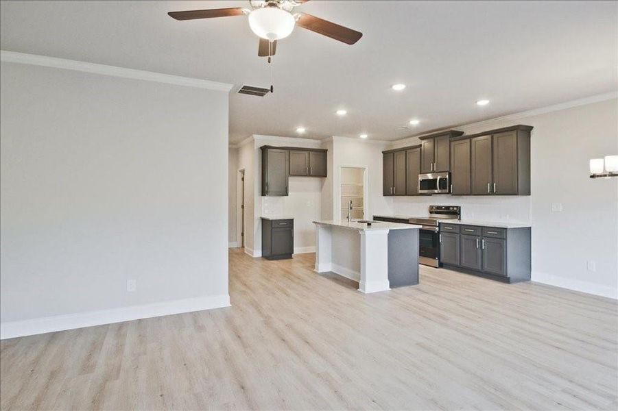 Image 42 of a home in Somerset at Riverbrook.