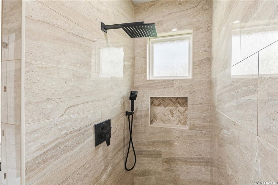 Close-up of interior finishes inside a home in , La Vernia (Image 17).