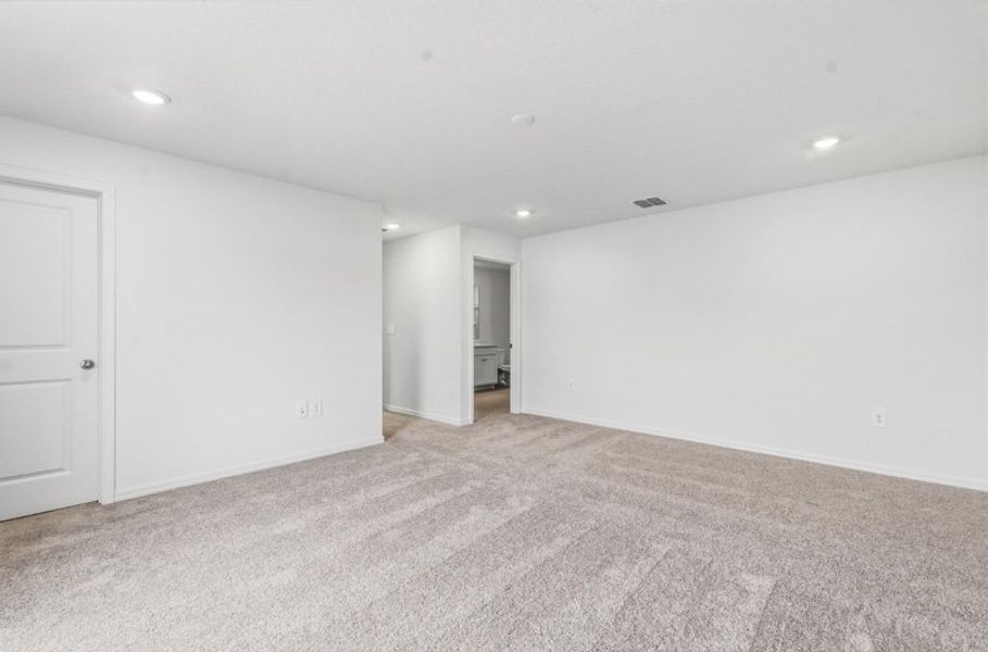 Spacious, unfurnished interior of a new home in Richmond Cove, Palm Bay (Image 19). Spacious, unfurnished interior of a new home in Richmond Cove, Palm Bay (Image 19).