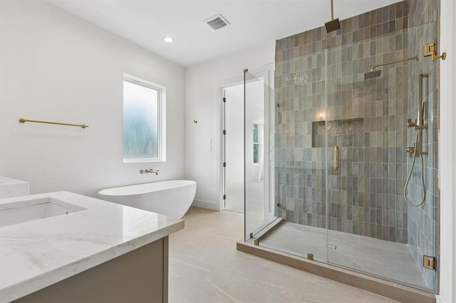 Furnished interior view inside a new home in , Dallas (Image 13).