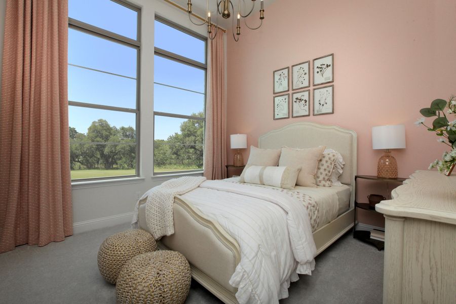 The Grandview Bedroom 3