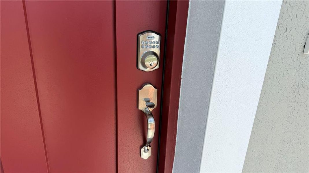 Exterior details and patio area of a home in , Ocala (Image 2). Exterior details and patio area of a home in , Ocala (Image 2).