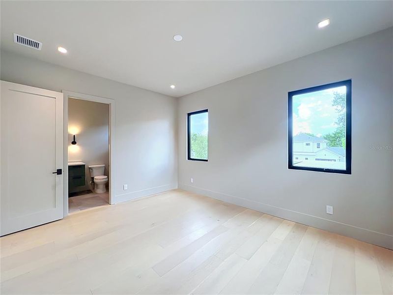 Spacious, unfurnished interior of a new home in , Winter Park (Image 21). Spacious, unfurnished interior of a new home in , Winter Park (Image 21).