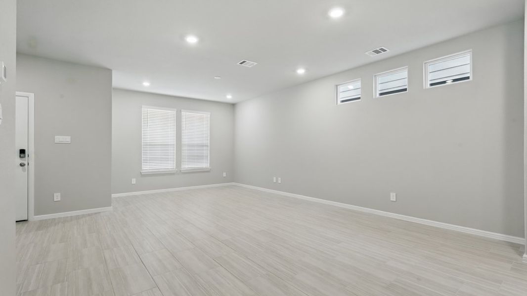 Spacious, unfurnished interior of a new home in Orchard Village, Fort Worth (Image 18). Spacious, unfurnished interior of a new home in Orchard Village, Fort Worth (Image 18).