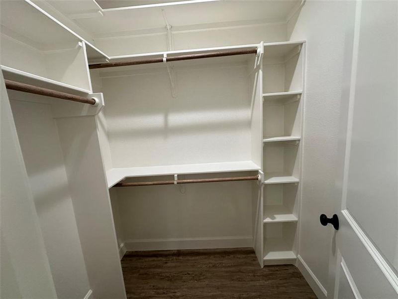 Spacious, unfurnished interior of a new home in , Abilene (Image 12).