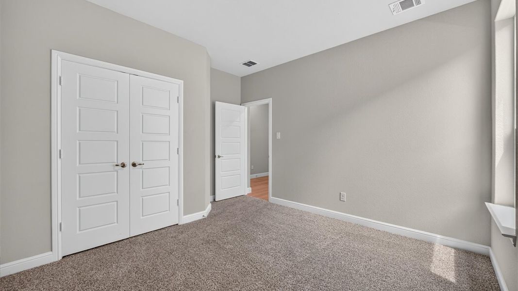 Spacious, unfurnished interior of a new home in Treeline, Justin (Image 39). Spacious, unfurnished interior of a new home in Treeline, Justin (Image 39).