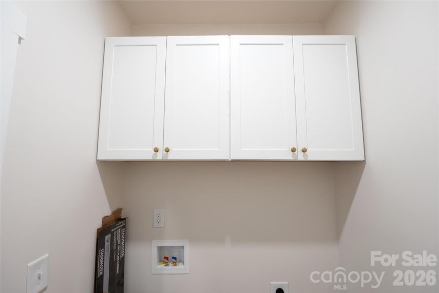 Image 34 of a home in .