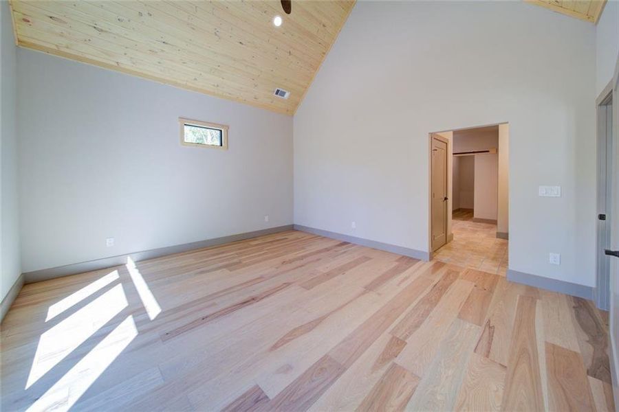Spacious, unfurnished interior of a new home in , Dawsonville (Image 44).