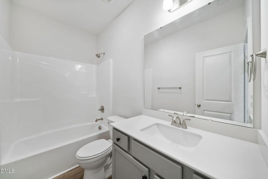4047 Church St 129