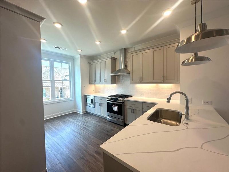 Furnished interior view inside a new home in Evanshire Townhomes, Duluth (Image 16).