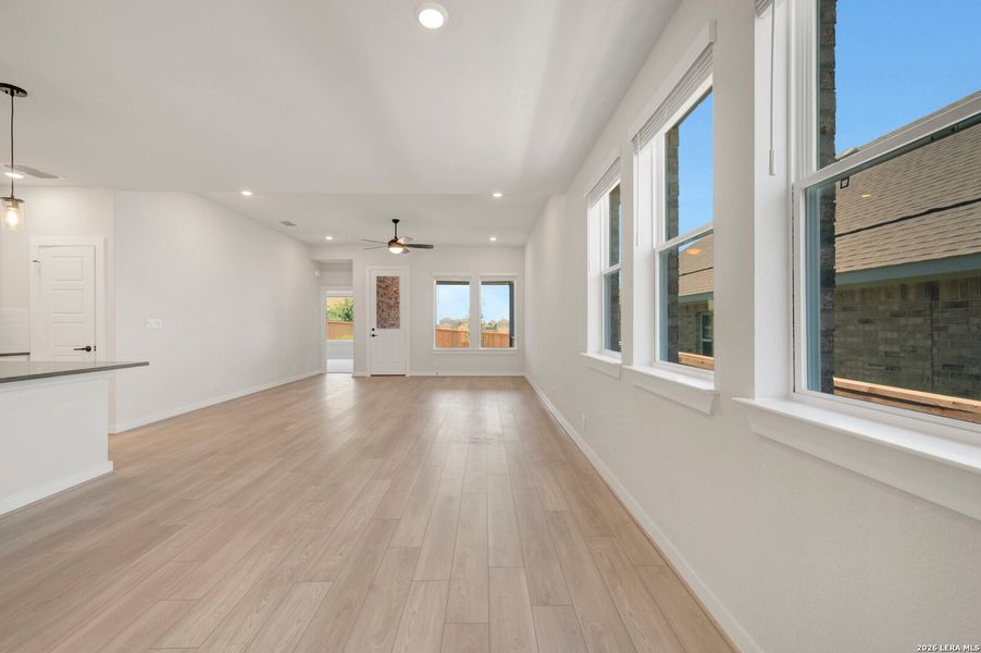 Spacious, unfurnished interior of a new home in Mayfair - Select Garden Series, New Braunfels (Image 21). Spacious, unfurnished interior of a new home in Mayfair - Select Garden Series, New Braunfels (Image 21).