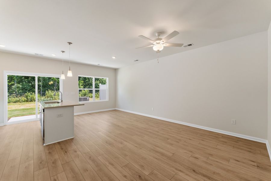 Spacious, unfurnished interior of a new home in Edwards Station, Taylors (Image 14). Spacious, unfurnished interior of a new home in Edwards Station, Taylors (Image 14).