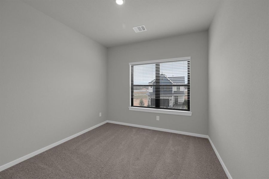 Spacious, unfurnished interior of a new home in Summer Place  35', Montgomery (Image 37).