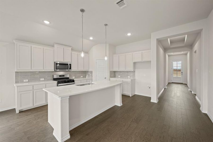 10809 Rothland- Kitchen-2 10809 Rothland- Kitchen-2