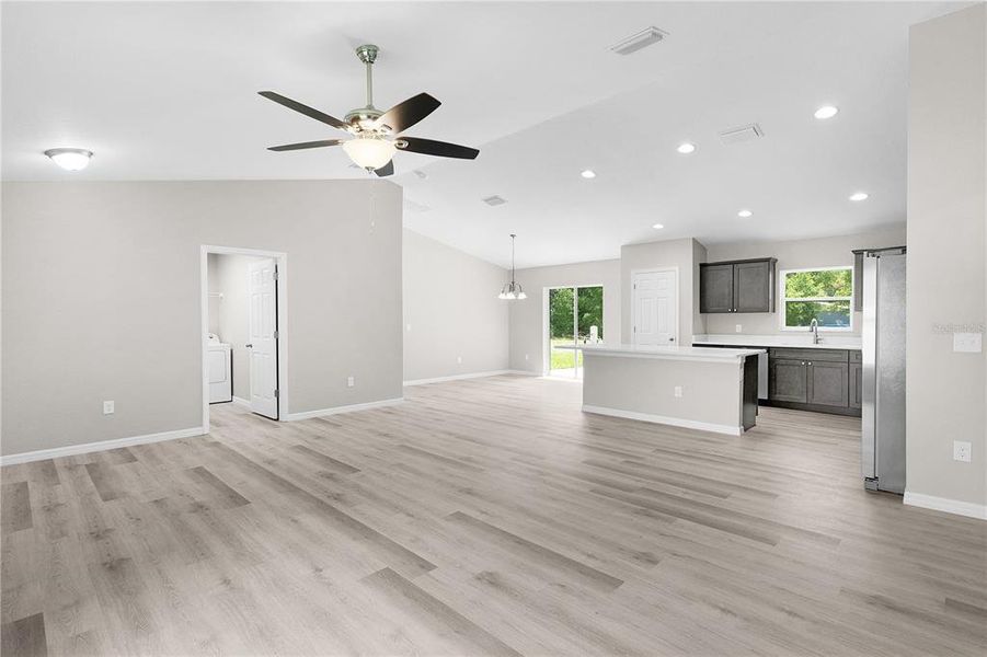 Spacious, unfurnished interior of a new home in , Summerfield (Image 13).