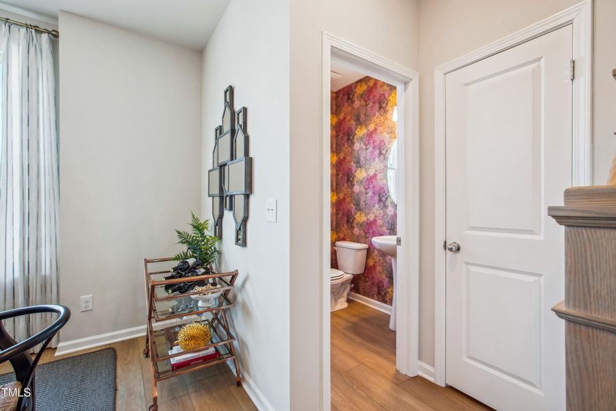 Linville-Parc Townes Model-main level-po