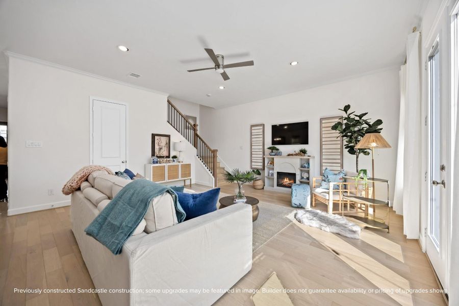 A space made for living your way. With abundant natural light and a flexible layout, this room adapts to whatever you dream up.