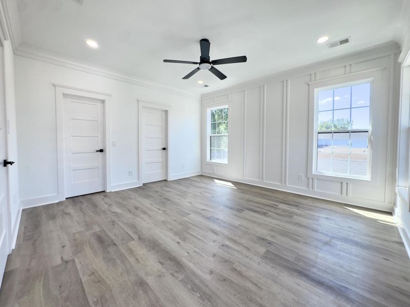 Spacious, unfurnished interior of a new home in , North Charleston (Image 30).
