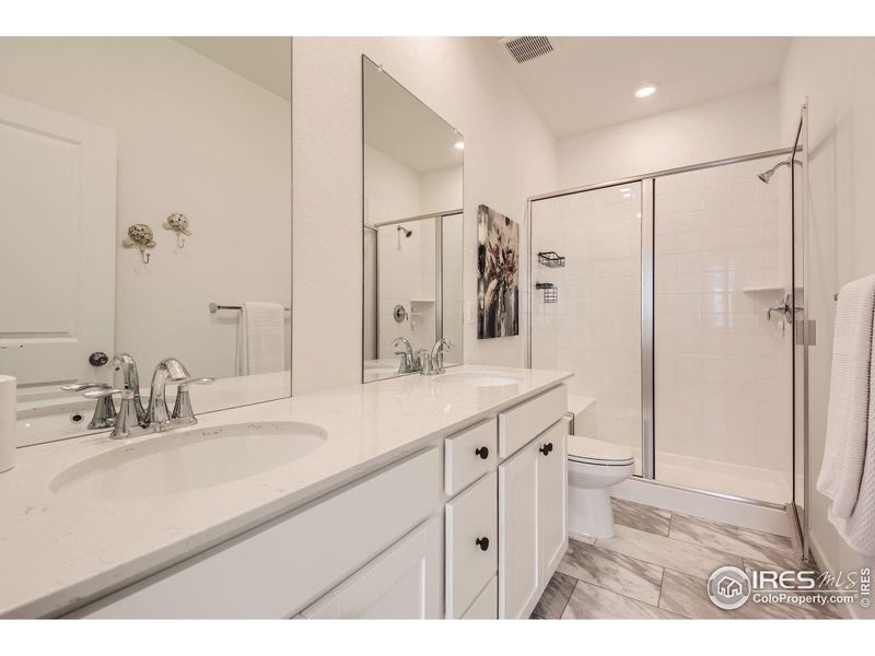 Dual Sinks in Primary Bathroom