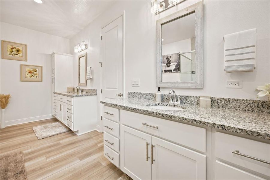 Furnished interior view inside a new home in Marion Oaks, Ocala (Image 11).