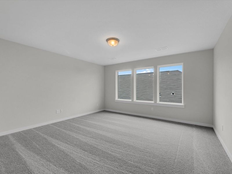 Spacious, unfurnished interior of a new home in Mason Woods, Cypress (Image 14).