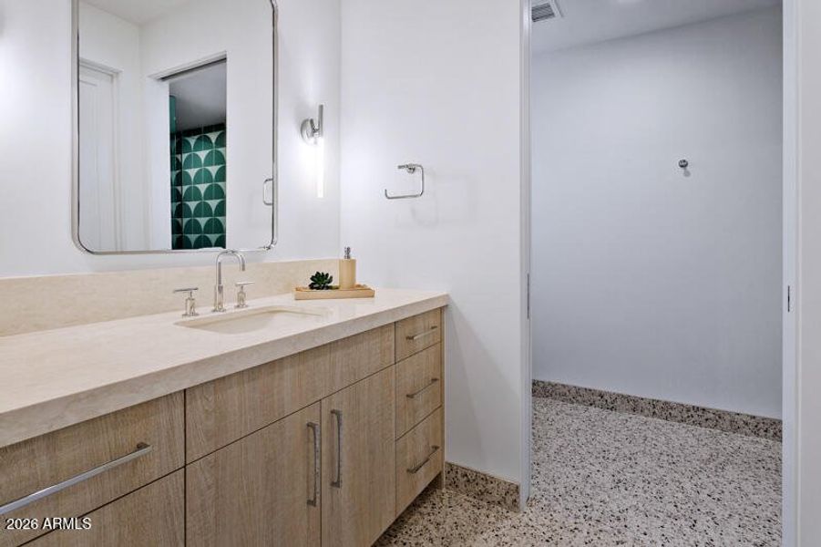 En-suite Bathroom 3 En-suite Bathroom 3