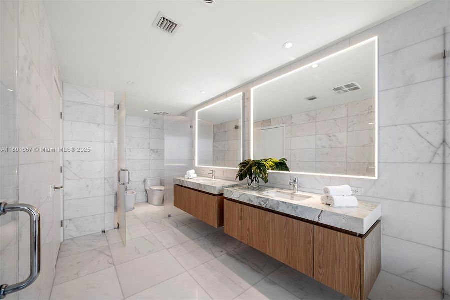 Furnished interior view inside a new home in , Miami Beach (Image 21). Furnished interior view inside a new home in , Miami Beach (Image 21).