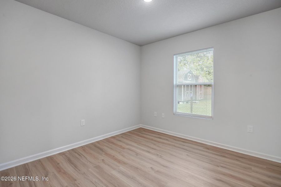 Spacious, unfurnished interior of a new home in , Jacksonville (Image 21).