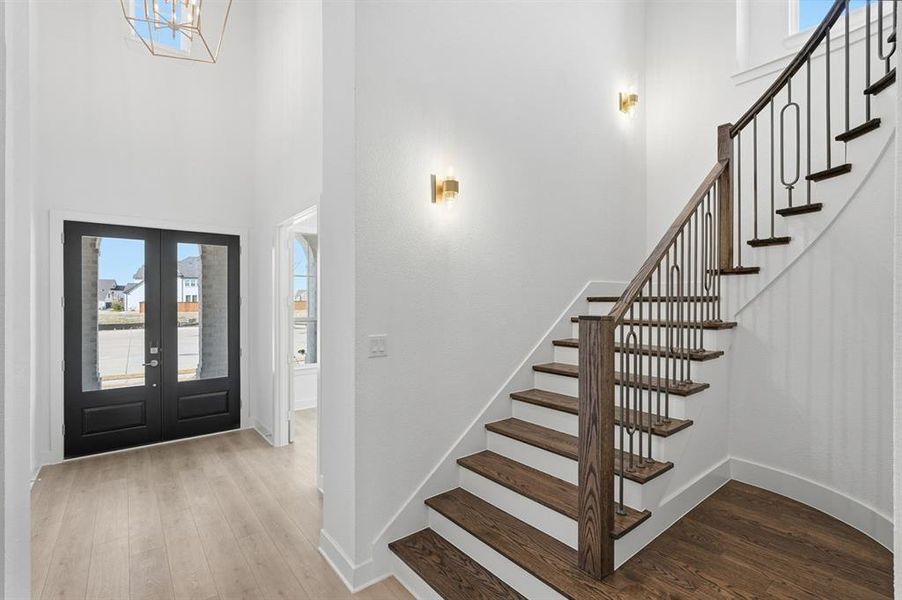 Spacious, unfurnished interior of a new home in Saddle Star Estates, Rockwall (Image 22). Spacious, unfurnished interior of a new home in Saddle Star Estates, Rockwall (Image 22).