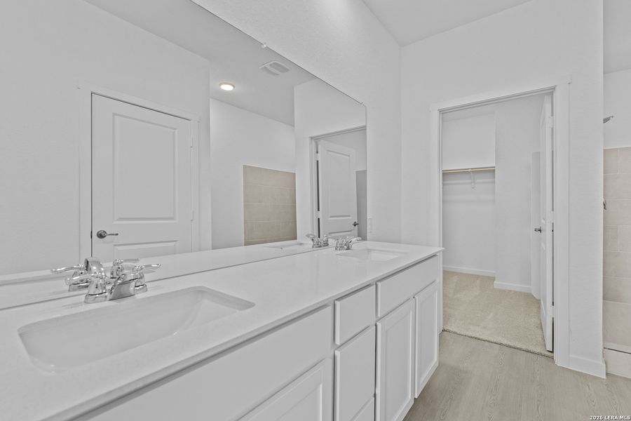 Furnished interior view inside a new home in Mission del Lago, San Antonio (Image 12). Furnished interior view inside a new home in Mission del Lago, San Antonio (Image 12).
