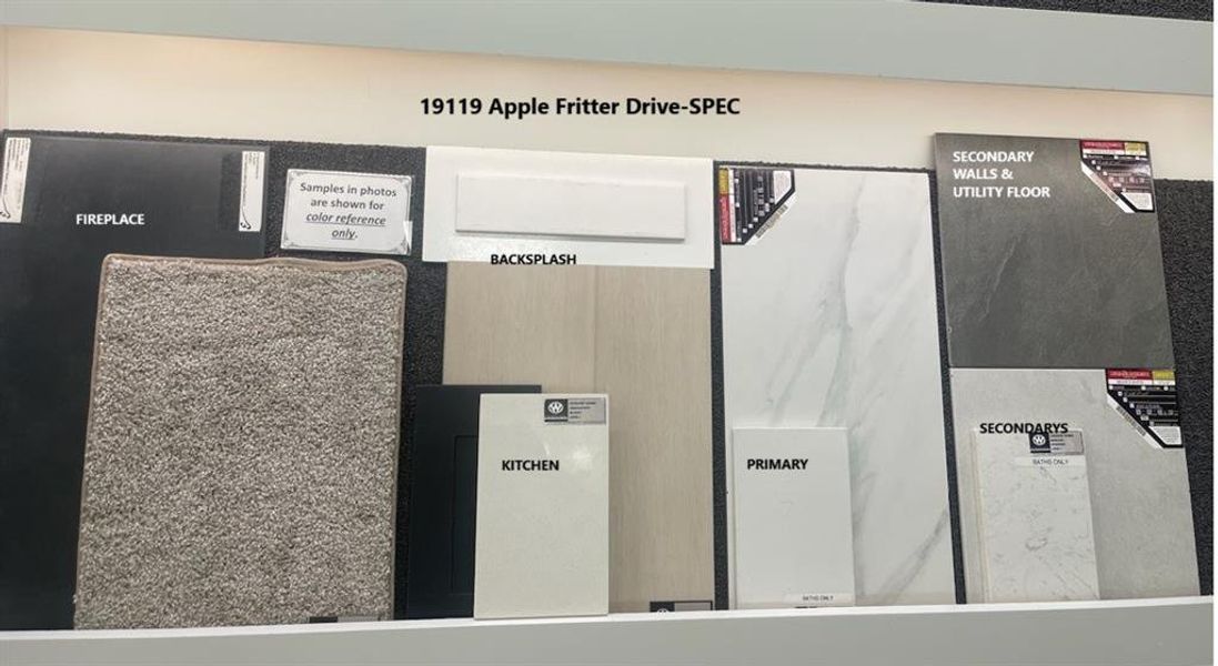 Image 37 of a home in Valencia 70'.