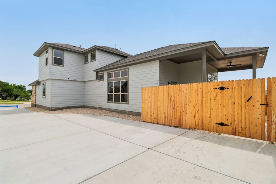 Exterior details and patio area of a home in Sage Hollow, Kyle (Image 3).