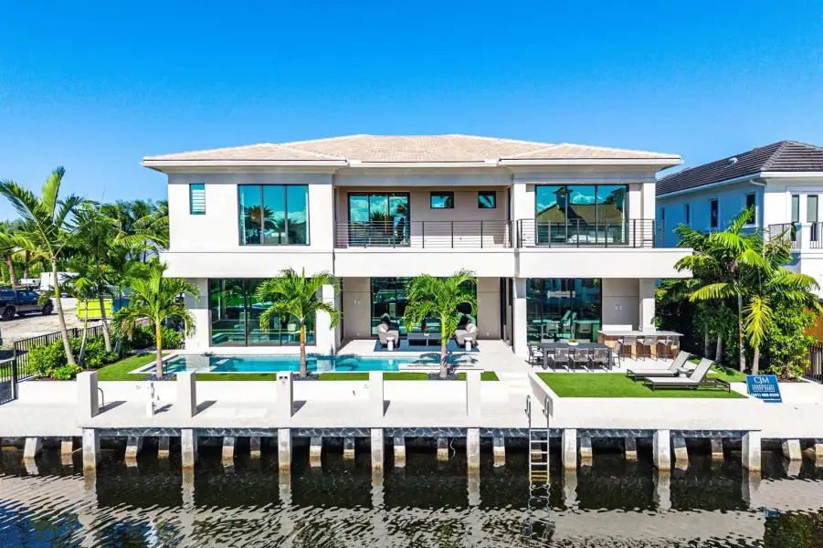 082-590PhillipsDrive-BocaRaton-FL-33432-