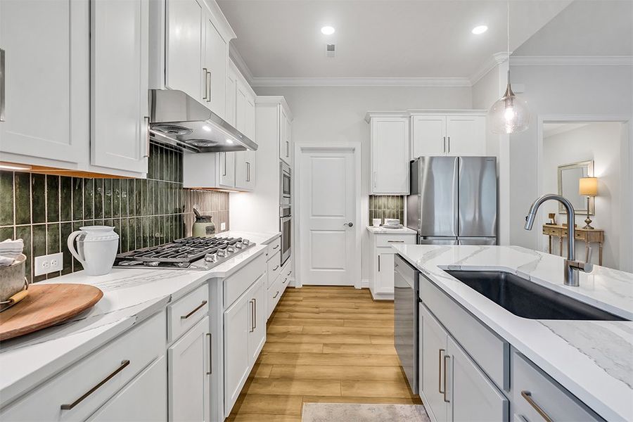 Charleston Harbor, Kitchen