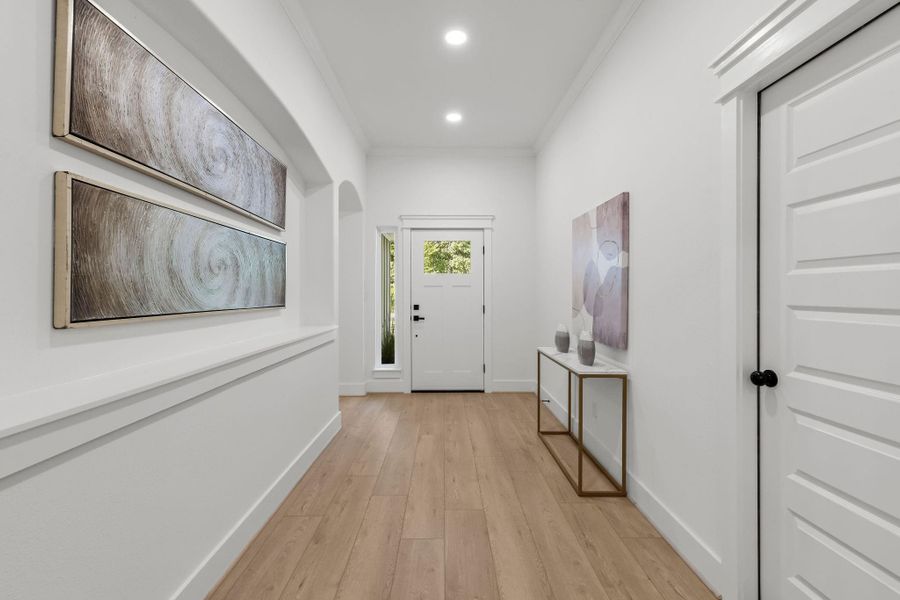 Same Floor plan, Finishes may differ from actual home. Same Floor plan, Finishes may differ from actual home.