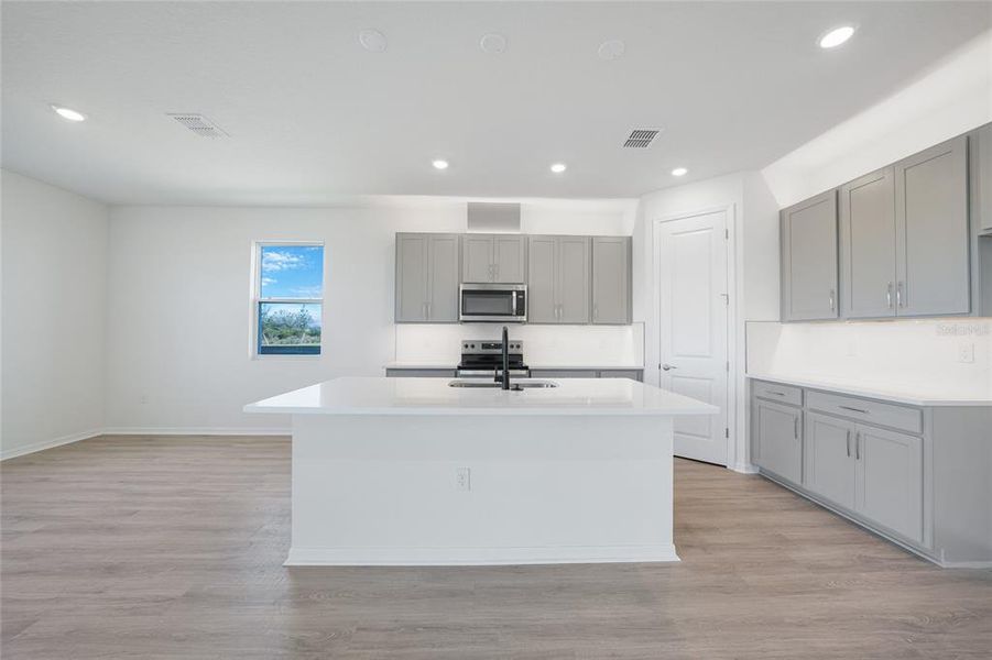 Furnished interior view inside a new home in Turnleaf, Punta Gorda (Image 13). Furnished interior view inside a new home in Turnleaf, Punta Gorda (Image 13).