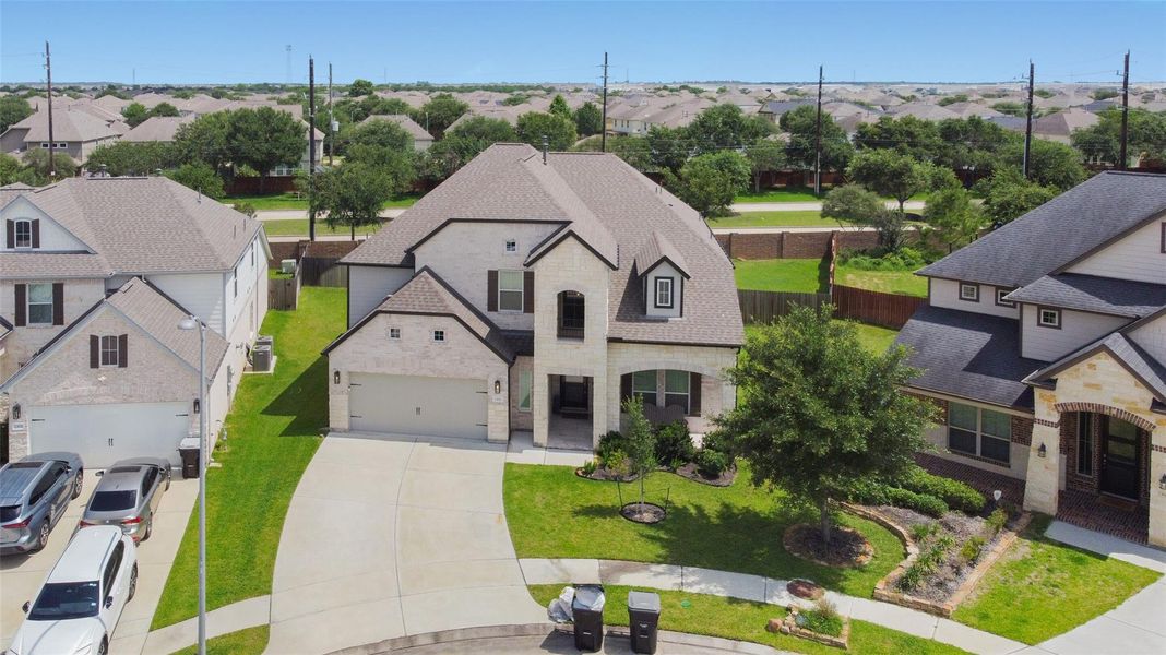 Stunning two story home situated on a spacious cul de sac lot.