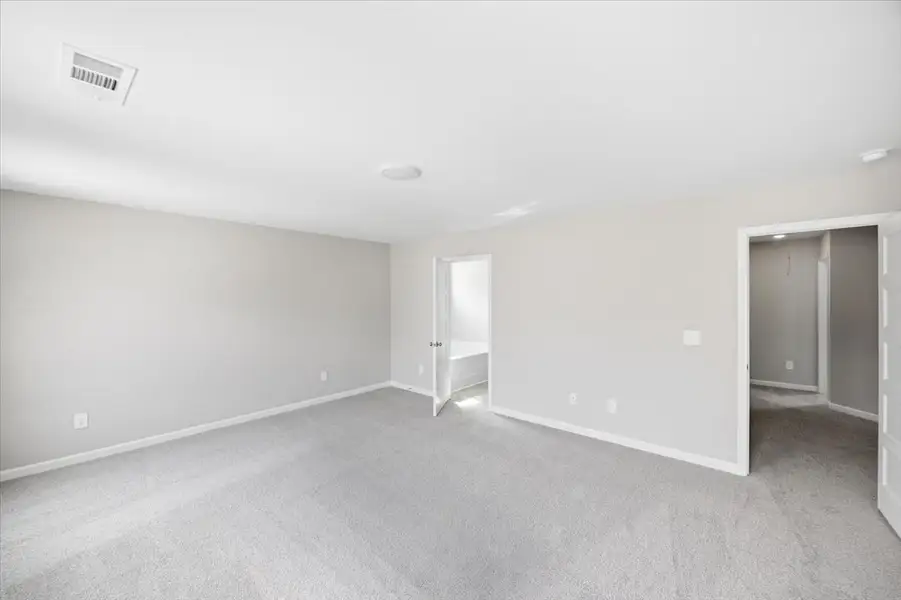 Spacious, unfurnished interior of a new home in Creekside Manor, Thomaston (Image 17). Spacious, unfurnished interior of a new home in Creekside Manor, Thomaston (Image 17).