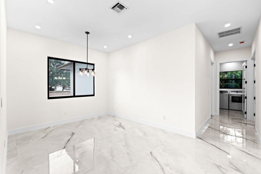 23-web-or-mls-A7409398 23-web-or-mls-A7409398