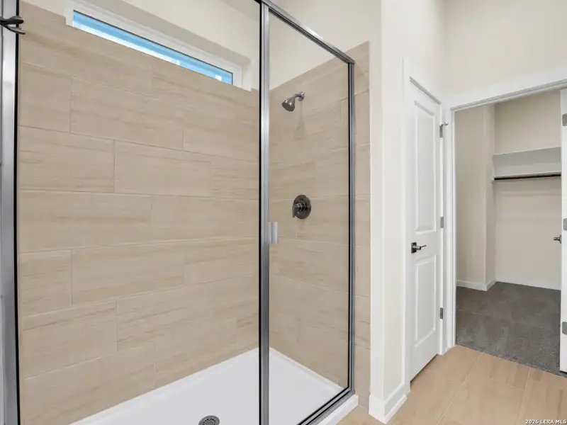 Close-up of interior finishes inside a home in Comanche Ridge, San Antonio (Image 14).