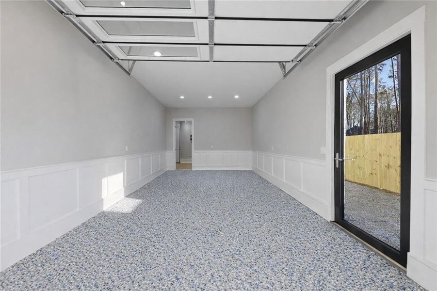 Spacious, unfurnished interior of a new home in , Lawrenceville (Image 86).