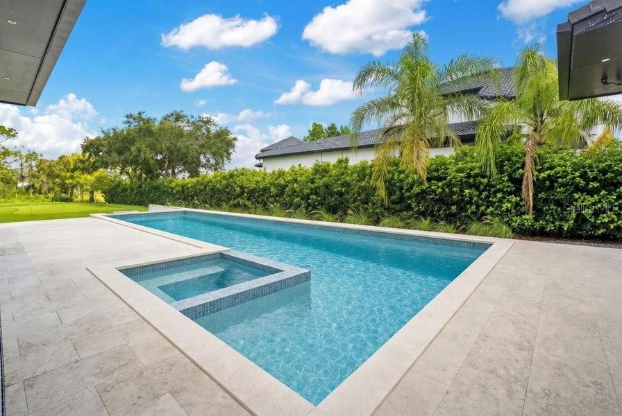 Exterior details and patio area of a home in , Windermere (Image 32).