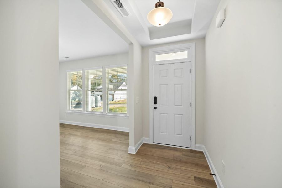 Spacious, unfurnished interior of a new home in Pisgah Park, Kernersville (Image 18).