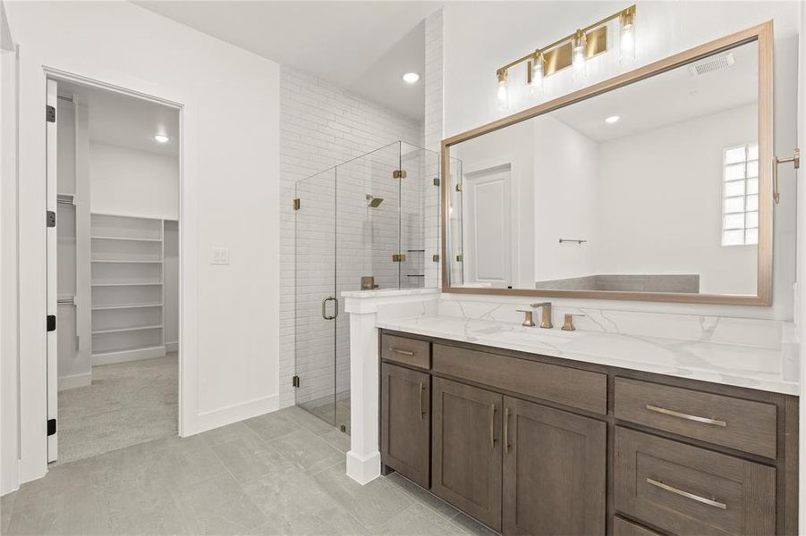 37. 4770 Zelder - Bath